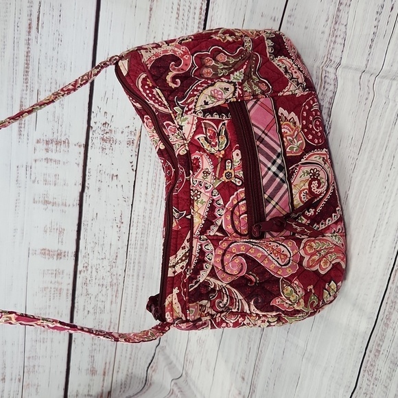 Vera Bradley paisley pink shoulder purse - Picture 3 of 11